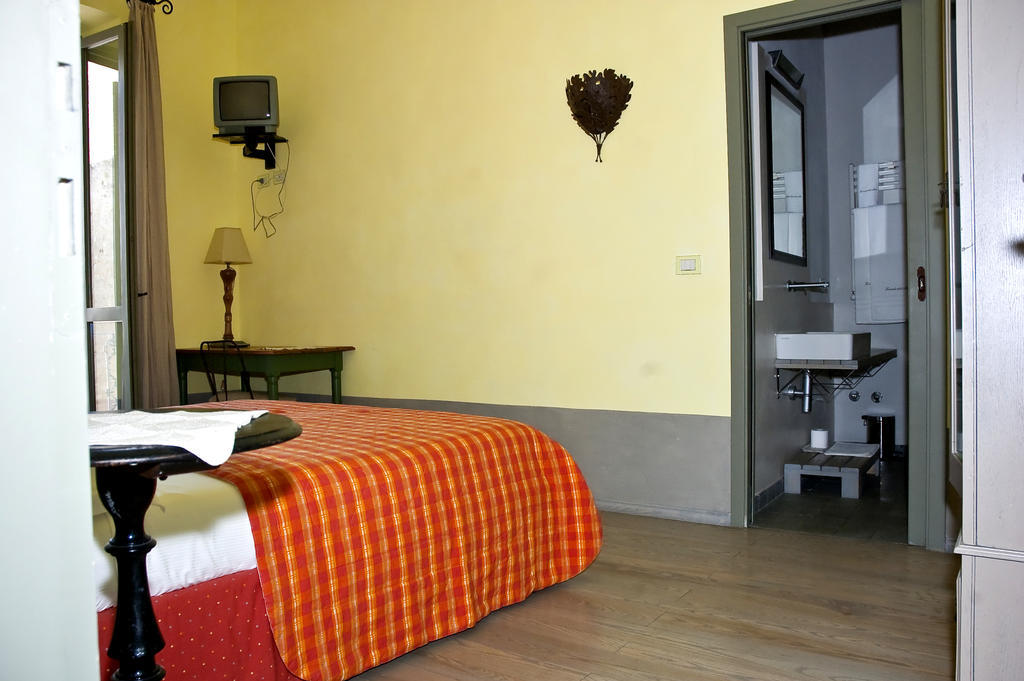 Locanda Delle Mura Anna De Croy Magliano in Toscana Szoba fotó